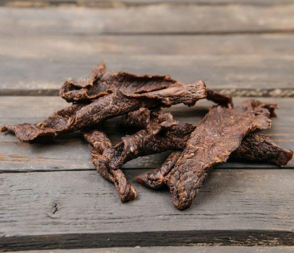 Pasji priboljšek mehko posušeno goveje srce 1000g